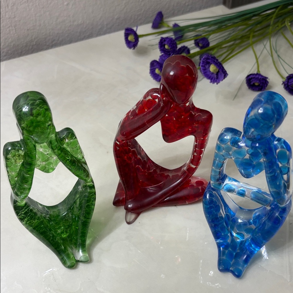Colorful resin thinking Figurines Set